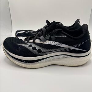 SAUCONY Endorphin Pro 2 Black White Women’s Lightweight Running Shoes Size 9